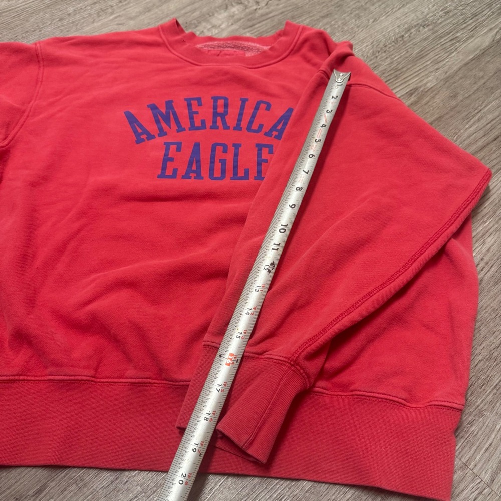 American Eagle Womens Red Crewneck Sweatshirt Blue Logo Graphic S Small - Picture 5 of 7